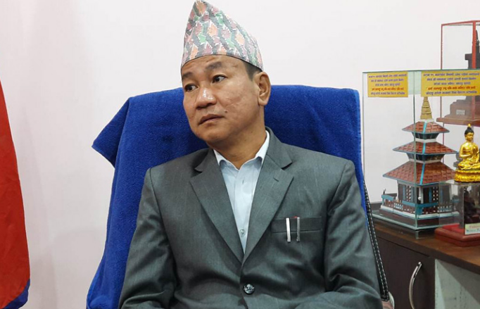 हर्क साम्पाङ प्रत्यक्ष निर्वाचित कार्यकारी राष्ट्रपतीय प्रणालीको पक्षमा