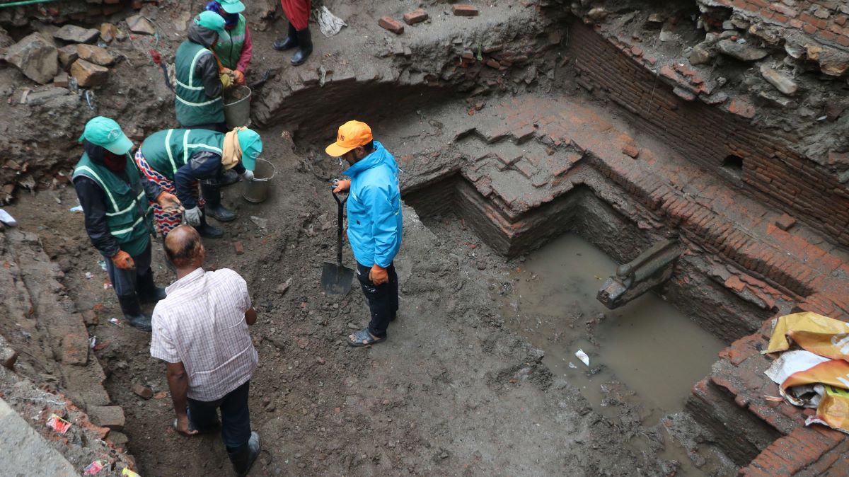 काठमाडौं गंगाहिटी मार्गमा रहेको भैरव हिटीको उत्खनन्
