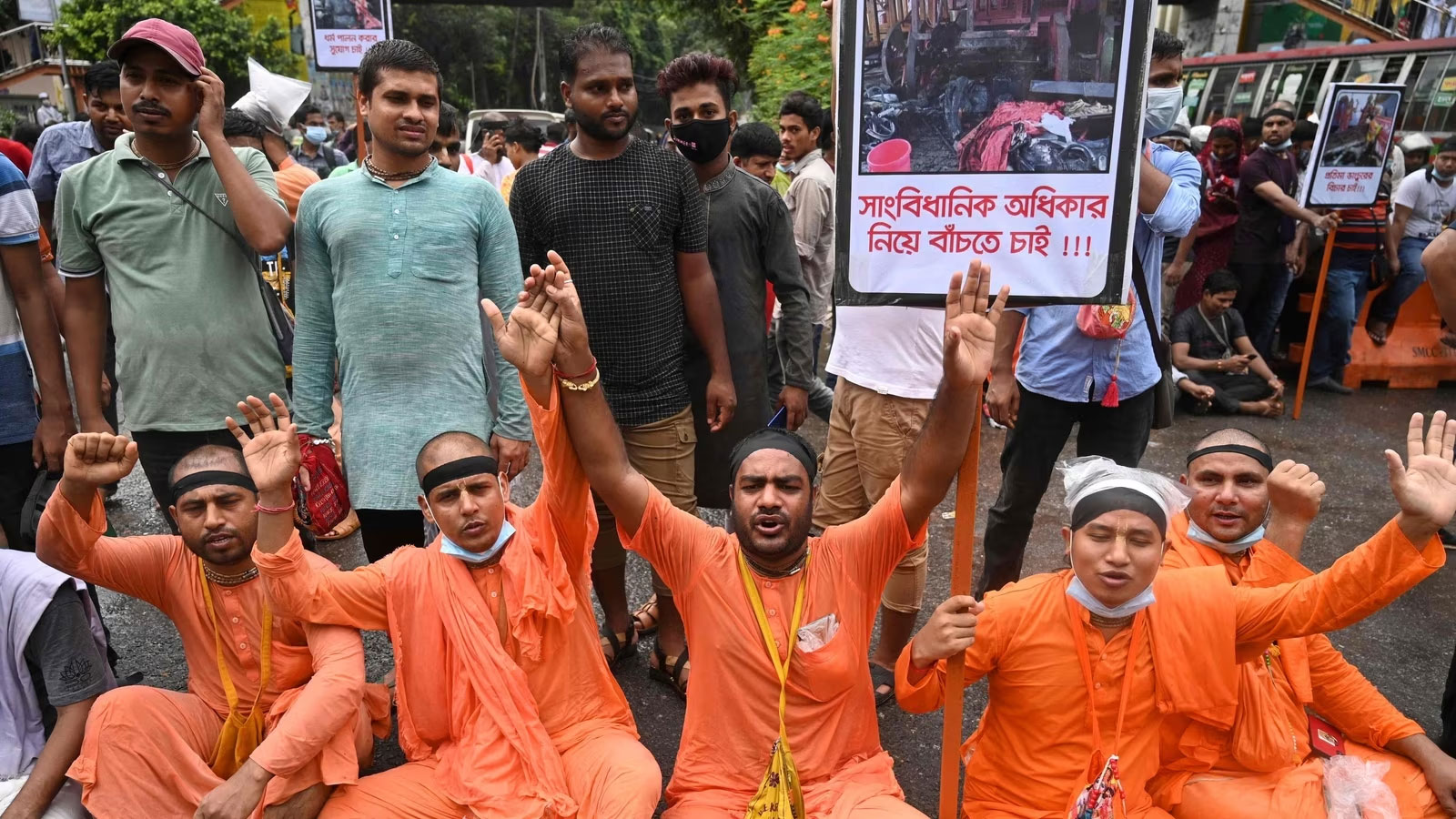 बंगलादेश : जहाँ हिन्दु भएकै कारण देश छोड्नुपर्छ