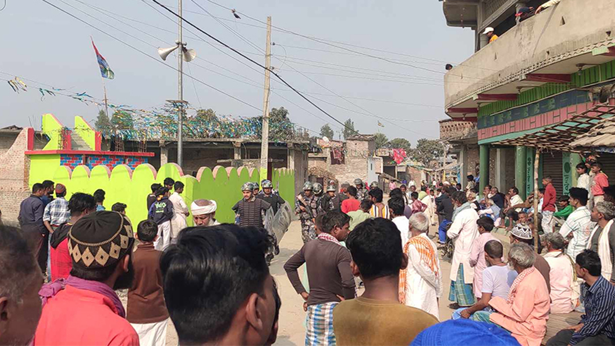 महोत्तरीमा दुई समुदायबीच झडप हुँदा ३ जना घाइते