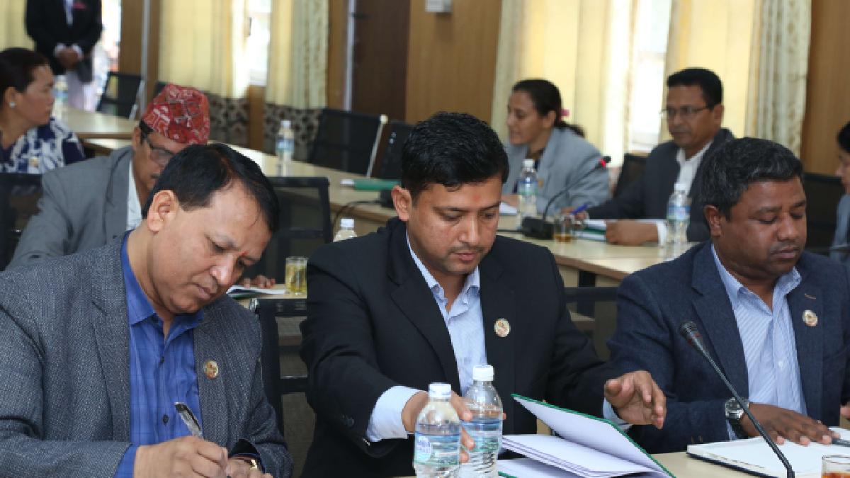 कानून समितिको बैठक स्थगित