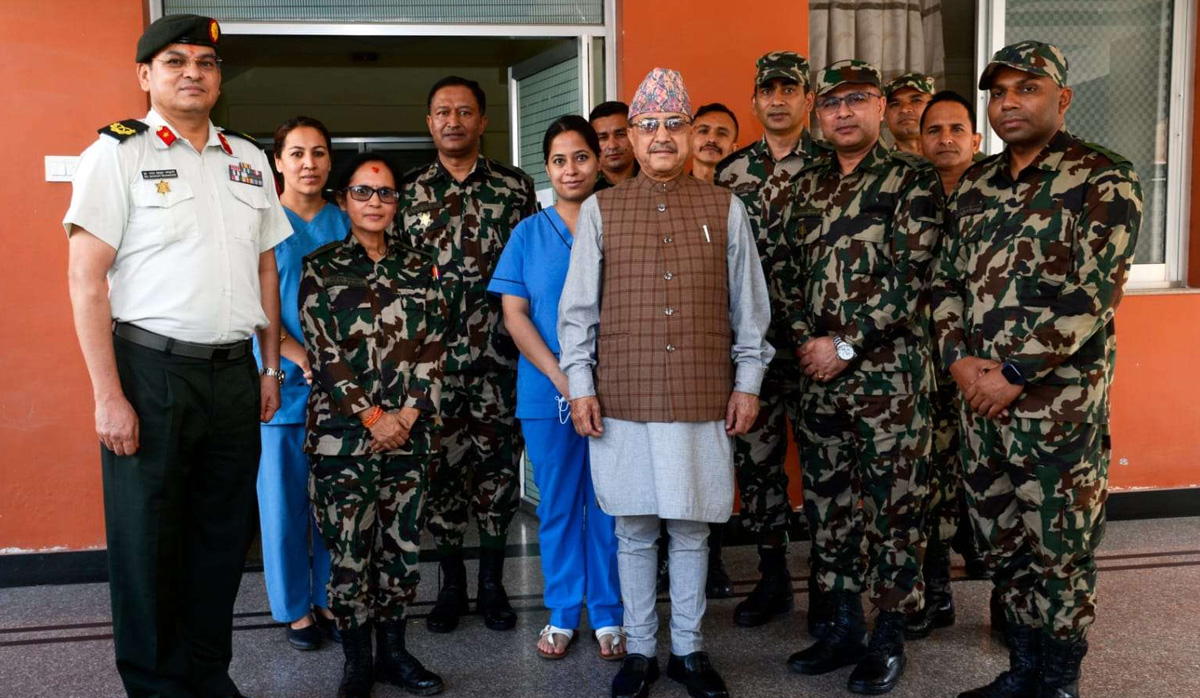 उपप्रधान तथा रक्षामन्त्री खड्का अस्पतालबाट डिस्चार्ज