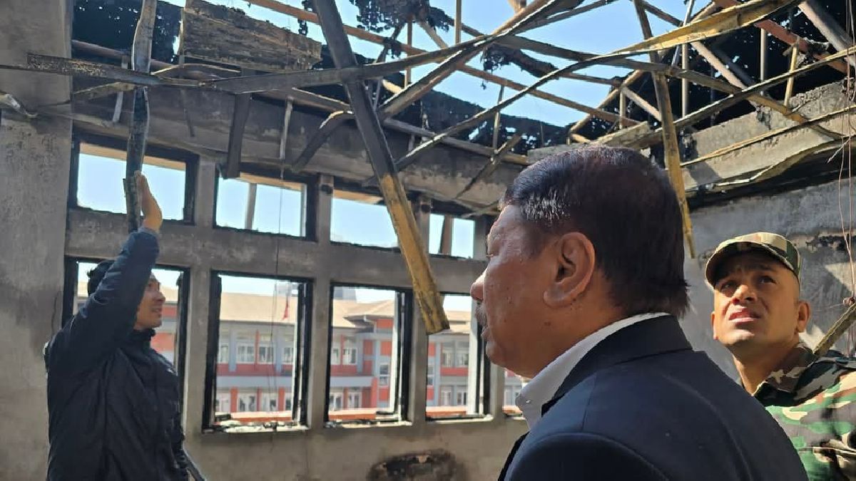 आगलागी भएको खानेपानी मन्त्रालयको मर्मतसम्भार कार्य सुरू