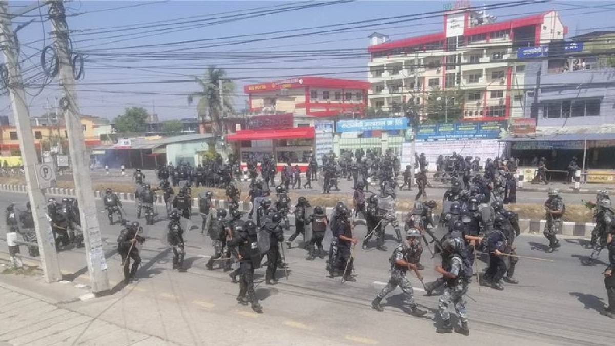 कोशी प्रदेशको विरोध : १७ राउण्ड हवाई फायर