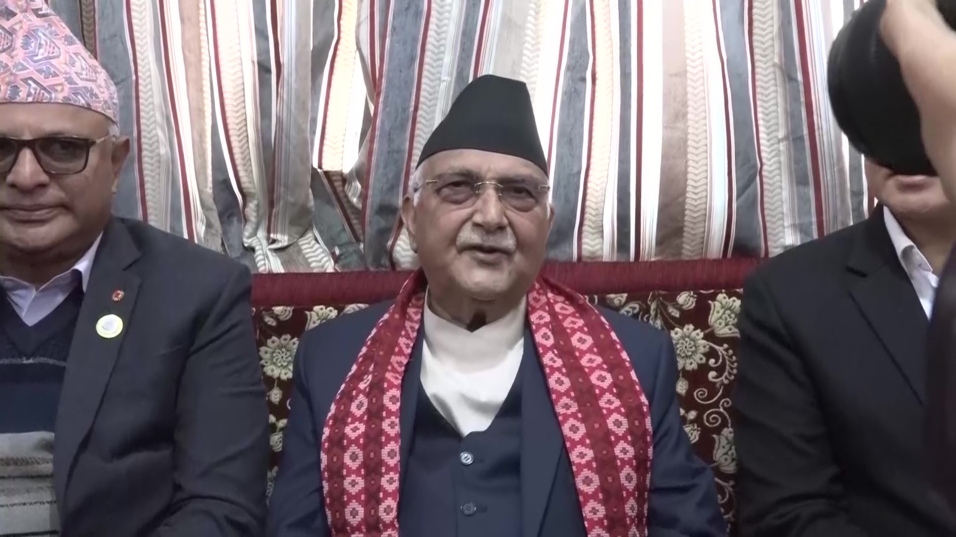अहिलेको गठबन्धन कुनै पनि बेला फुट्न सक्छ : ओली