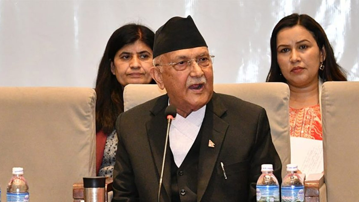 गिरिबन्धु टि–स्टेटसम्बन्धी फैसलामाथि ओलीले गरे प्रश्न, न्यायाधीशमाथि पूर्वाग्रहीको अरोप