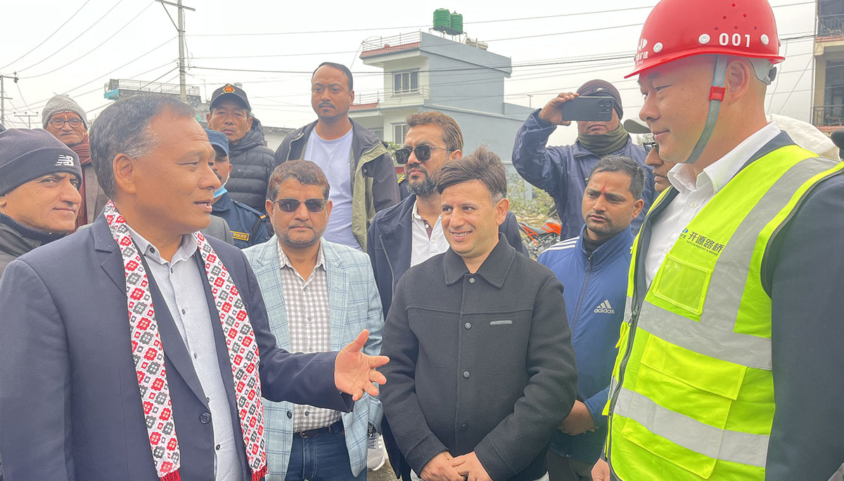 मुग्लिन–पोखरा सडक शीघ्र सम्पन्न गर्न मन्त्री घिसिङको निर्देशन