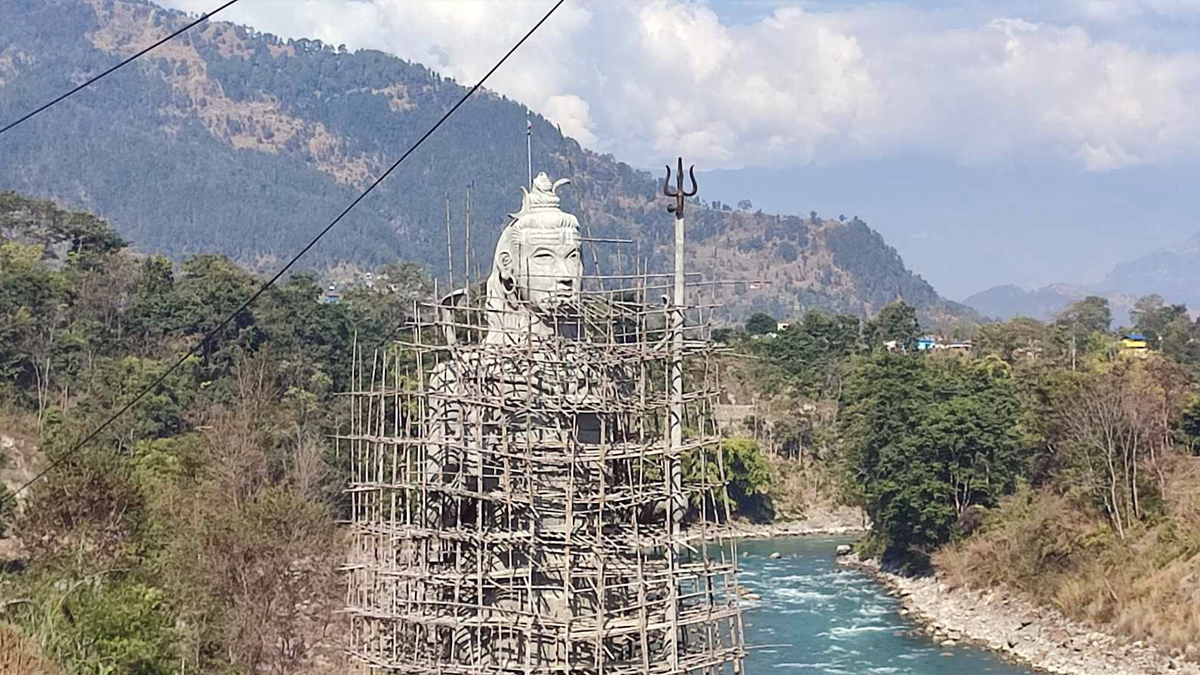 लमजुङमा एक सय आठ फिटको महादेवको मूर्ति निर्माण हुँदै