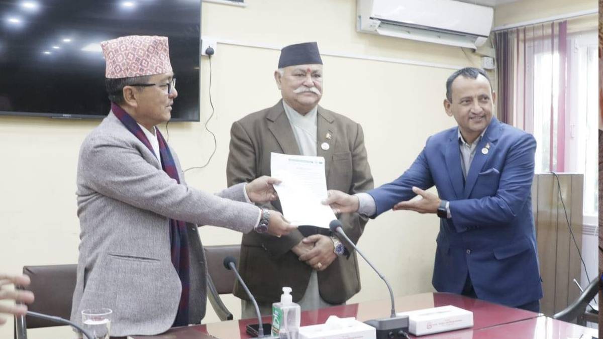 ढुक्क भएर ऊर्जामा लगानी गर्न उपप्रधान तथा ऊर्जामन्त्री लिङ्देनको आग्रह