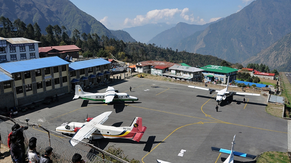 लुक्लामा हवाई सेवा लिने पर्यटक बढे