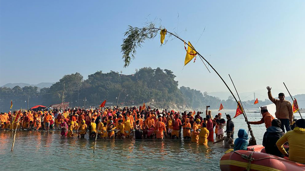 देवघाटमा भक्तजन आउनेक्रम जारी