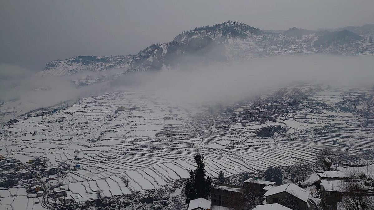 लोमान्थाङमा हिमपात, तल्लो मुस्ताङमा वर्षा