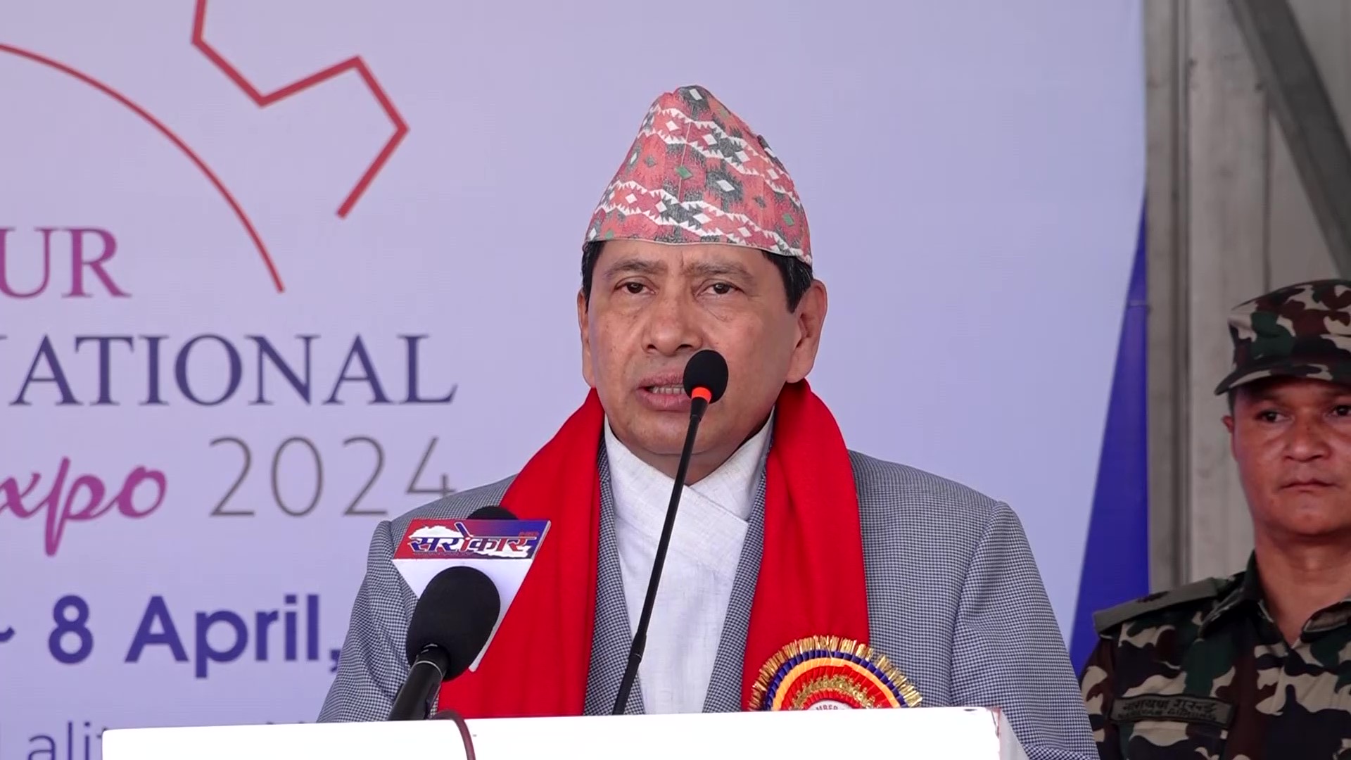 आफ्नो चीन भ्रमणप्रति भएको टिकाटिप्पणीप्रति परराष्ट्रमन्त्री श्रेष्ठकाे असन्तुष्टि