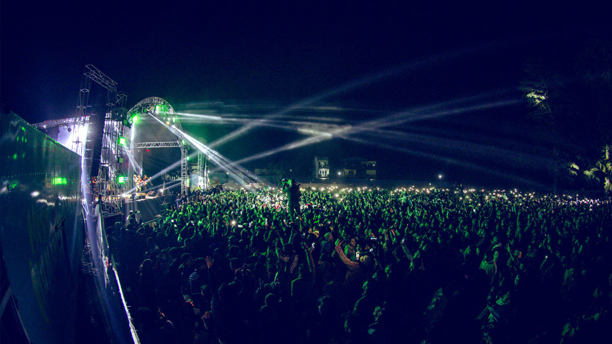 नेपथ्यको बुटवल कन्सर्ट भव्यताका साथ सम्पन्न (तस्बिरहरु)