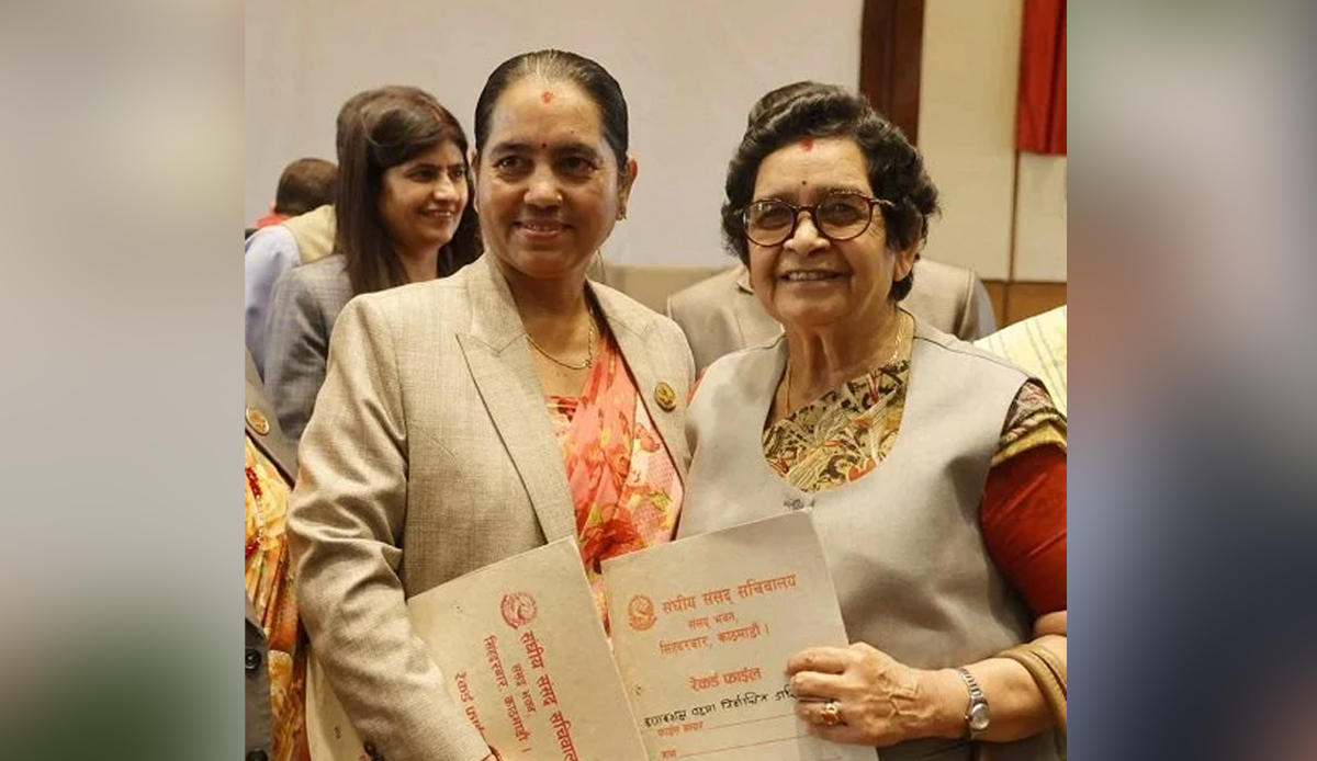 कांग्रेसकी पुडासैनी र एमालेकी विमला घिमिरेले राष्ट्रिय सभा उपाध्यक्षका लागि गराए मनोनयन दर्ता