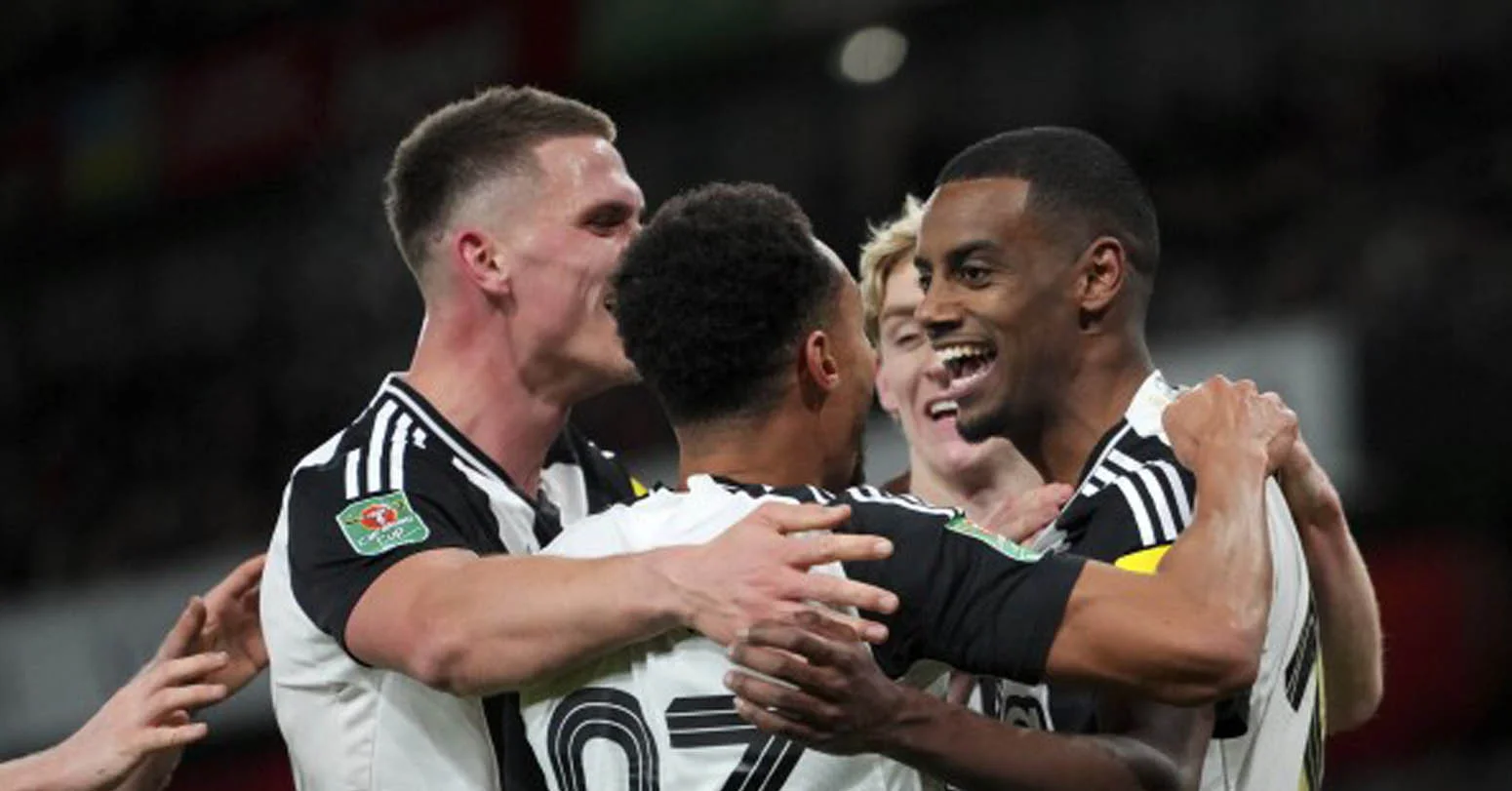 घरेलु मैदानमै हार्‍यो आर्सनल, न्युक्यासल फाइनल नजिक