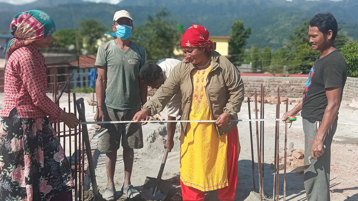 निर्माण व्यवसायमा उदाहरणीय सुमन