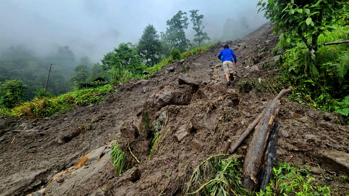 रामेछापमा पहिरो, दुईजनाको मृत्यु