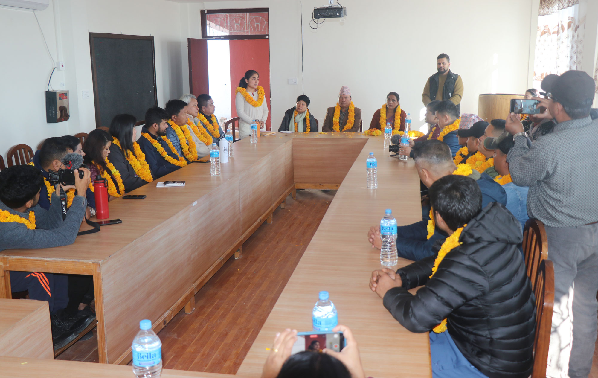 पर्यटकीय क्षेत्र पहिचान र अवलोकनका लागि पर्यटनकर्मीको टोली धनकुटामा