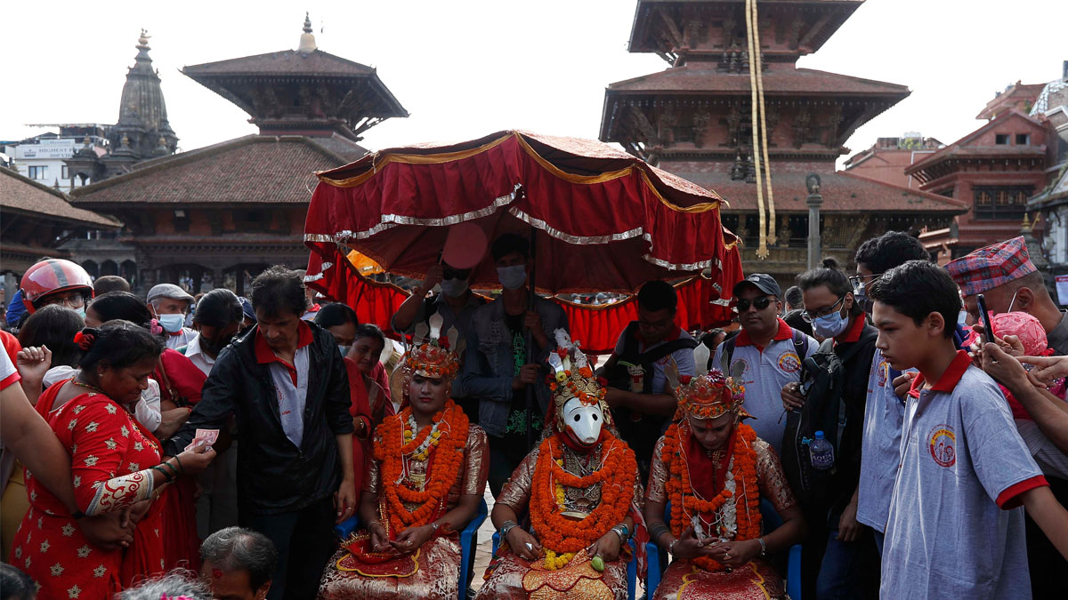 पाटनमा मनाइयाे नरसिंह जात्रा