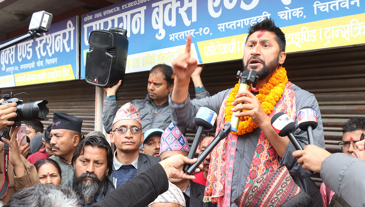 नेताले बोलेको पूरा नगरे जनताले सजाय दिनुपर्छ : रवि लामिछाने