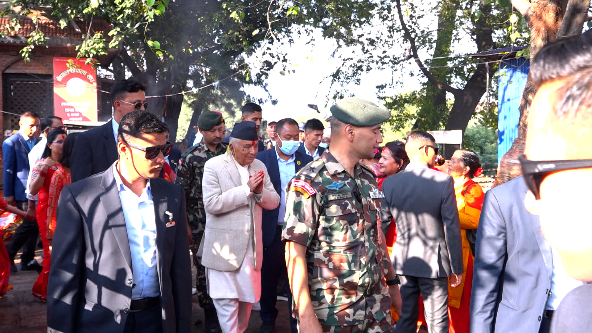 राष्ट्रपति पौडेलद्वारा काठमाडौं उपत्यकाका नौ शक्तिपीठमा पूजाअर्चना