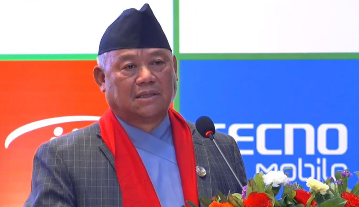 मोबाइल व्यवसायीमा उत्साह नदेखिनु चिन्ताको विषय : भीष्मराज आङ्देम्बे