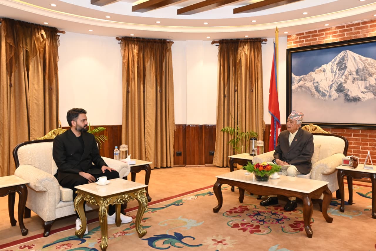 प्रधानमन्त्री र राष्ट्रपतिबिच भेट, मुलुकको समसामयिक विषयवस्तुमा छलफल 