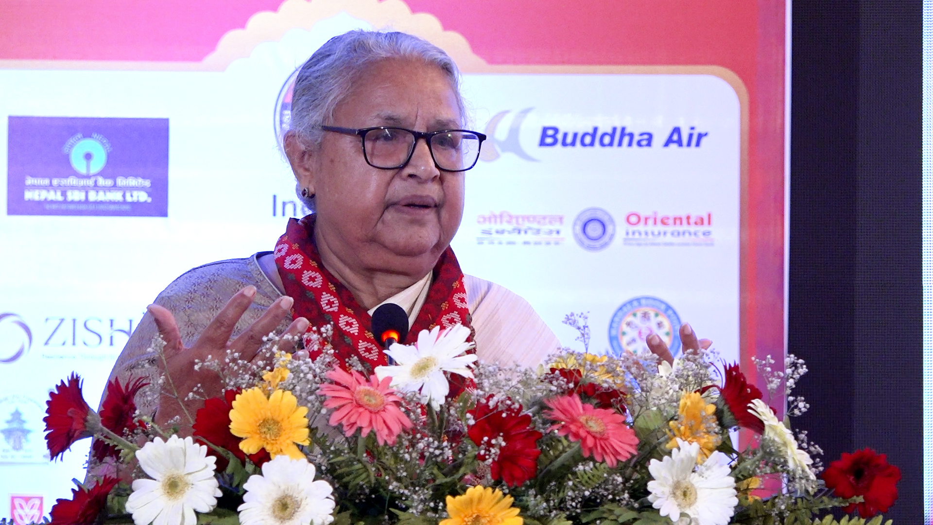 सुशीला कार्कीले भन्छिन्– म प्रधानमन्त्री र न्यायाधीश मात्र होइन, साहित्यप्रेमी पनि हुँ