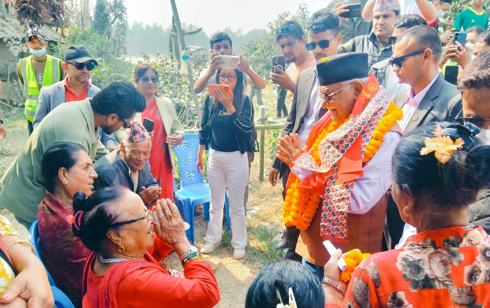 एमालेलाई बहुमतसहित निर्णायक शक्तिको रुपमा स्थापित गर्नु राष्ट्रिय आवश्यकता : ओली