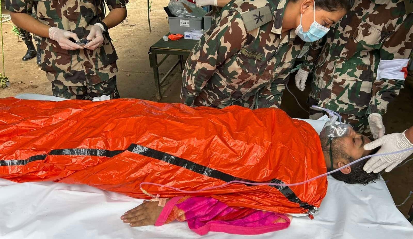 जीवितै उद्धार गरिएकामध्ये महर्जनको अवस्था जटिल, साहको अवस्था सामान्य 