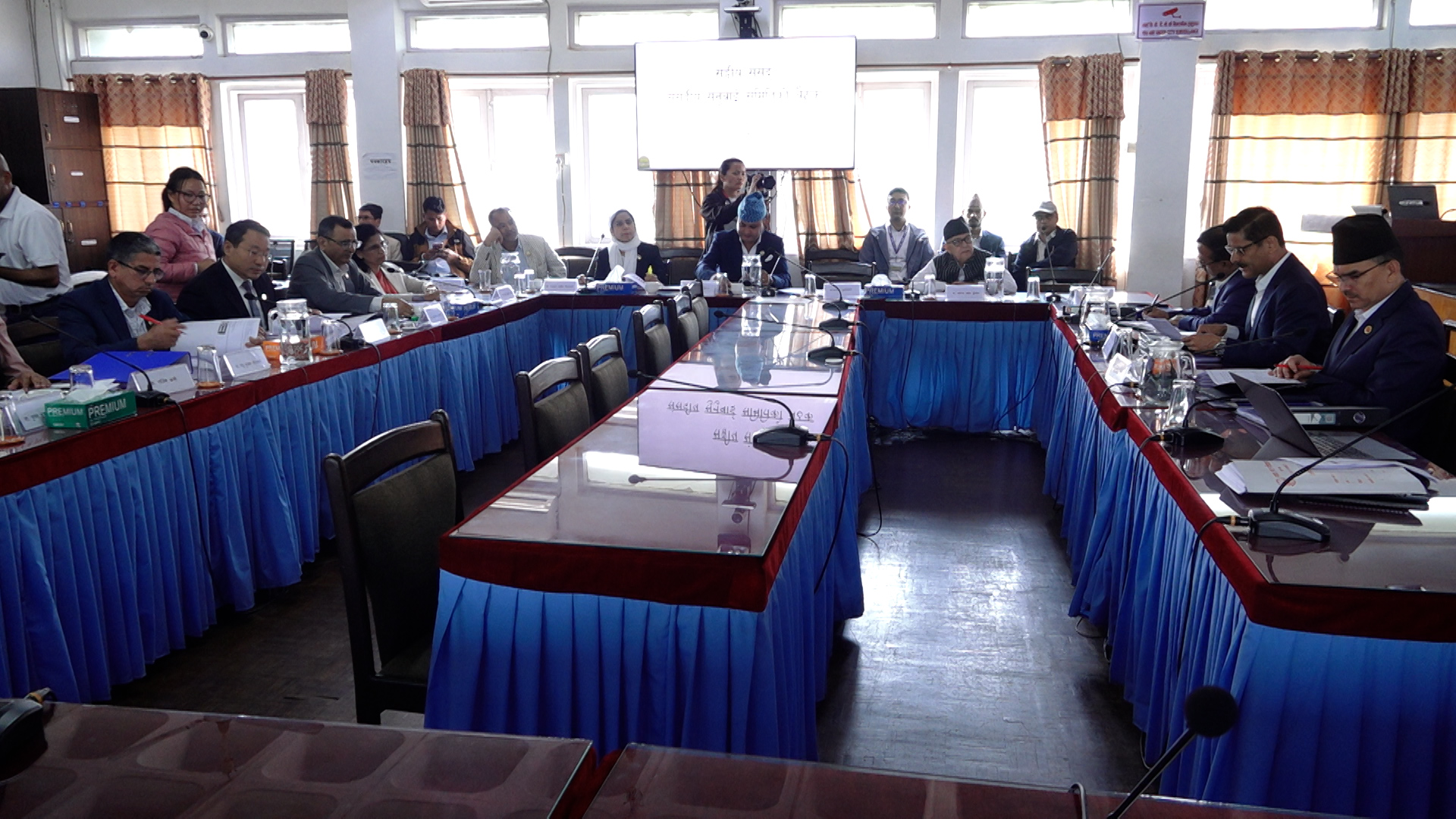 प्रस्तावित राजदूतविरुद्ध परेका उजुरीमाथि समितिमा छलफल