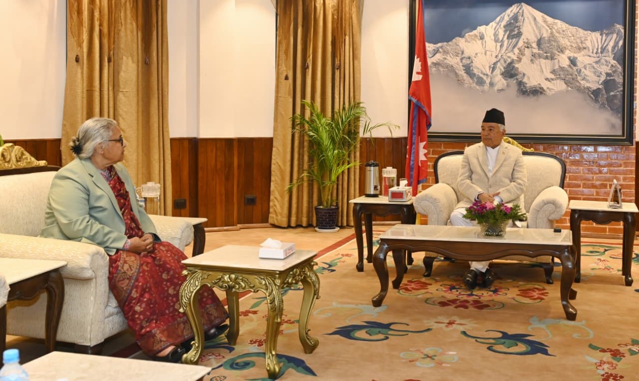 प्रधानमन्त्री कार्की र राष्ट्रपति पौडेलको भेट