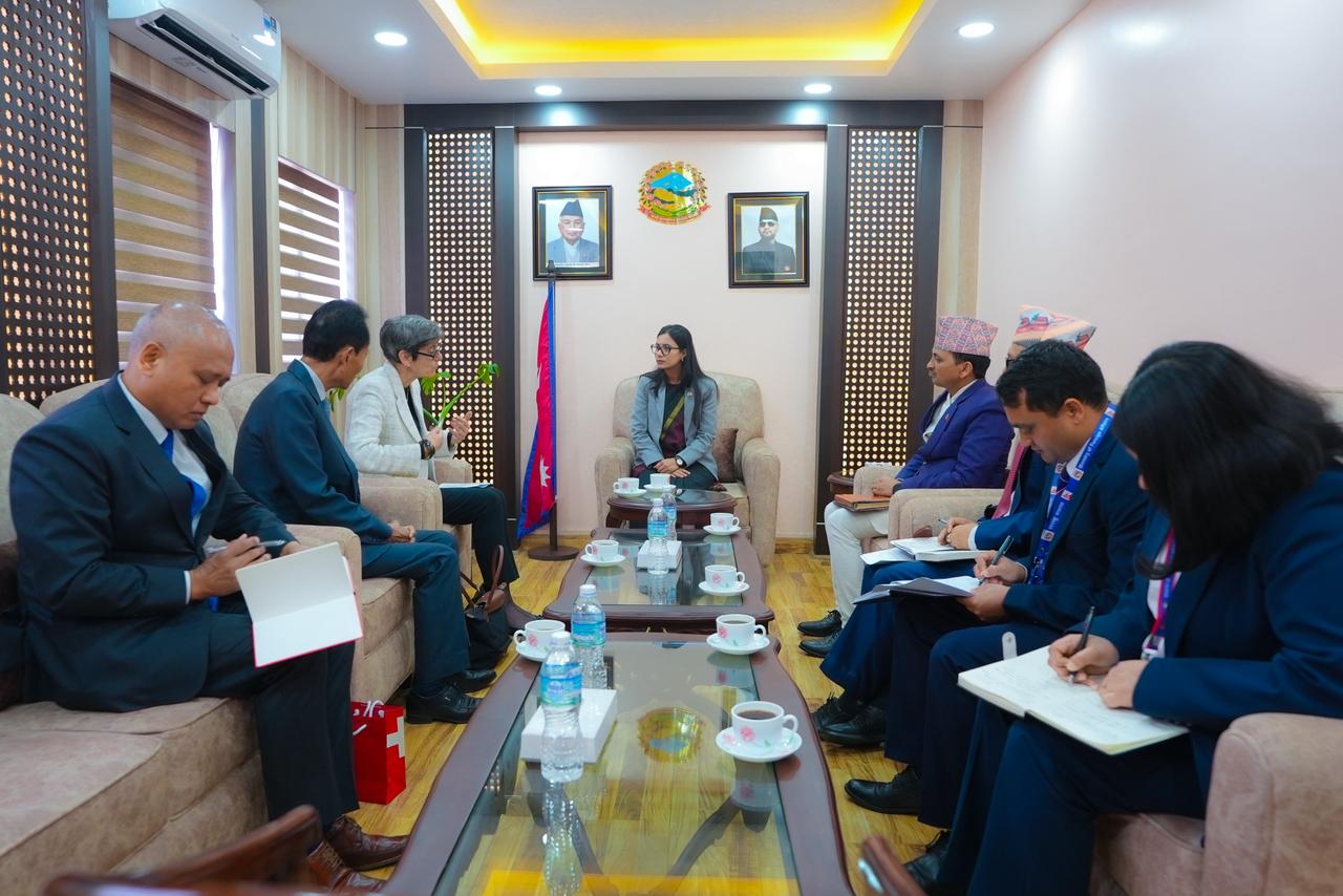 कानुनमन्त्री गौतम र राजदूत म्युलीबिच भेटवार्ता 