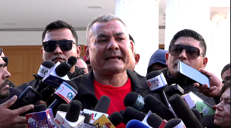 प्रधानमन्त्रीसँगको वर्तापछि दुर्गा प्रसाईंले भने– गम्भीर तरिकाले कुरा राखेको छु, सहमति नभए आन्दोलनमा जान्छौं