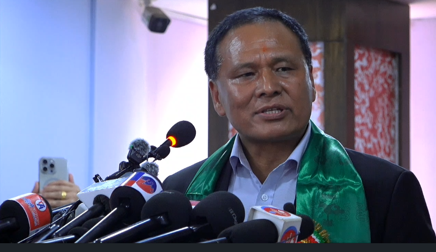 निर्वाचनमा हार्‍यौं पनि जनताको मन जितेको छौं : कुलमान घिसिङ