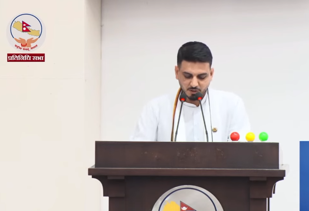 मन्त्री लम्सालले गरे फोहोरमैला व्यवस्थापनसम्बन्धी विधेयक प्रतिनिधिसभामा पेश