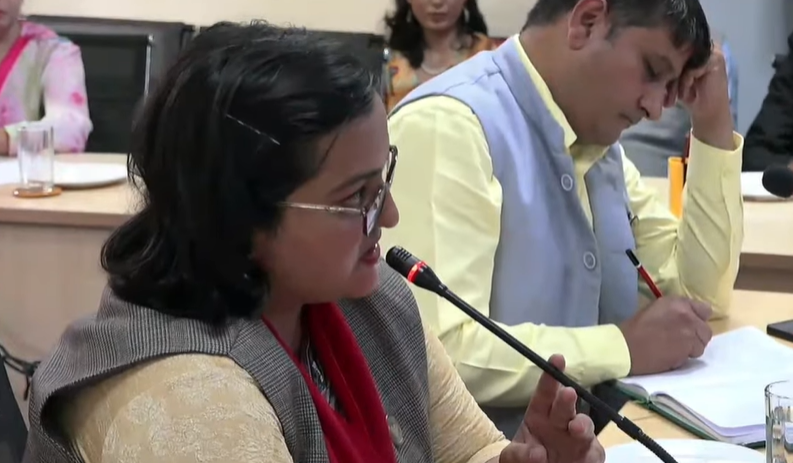 ग्यास अभावबारे सरकार गम्भीर बन्न सांसद रञ्जु दर्शनाको आग्रह