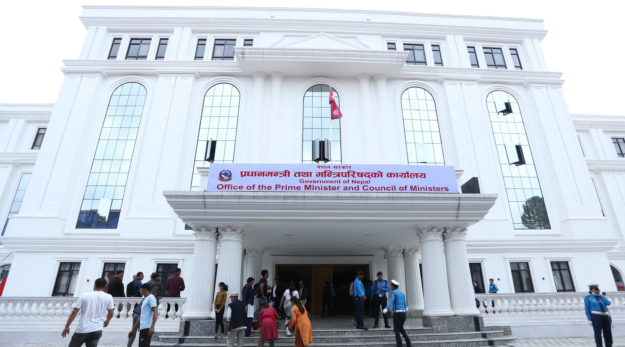 ओली प्रधानमन्त्री हुँदा आफू मातहत राखेका विभाग मन्त्रालय मातहत फर्काईंदै 
