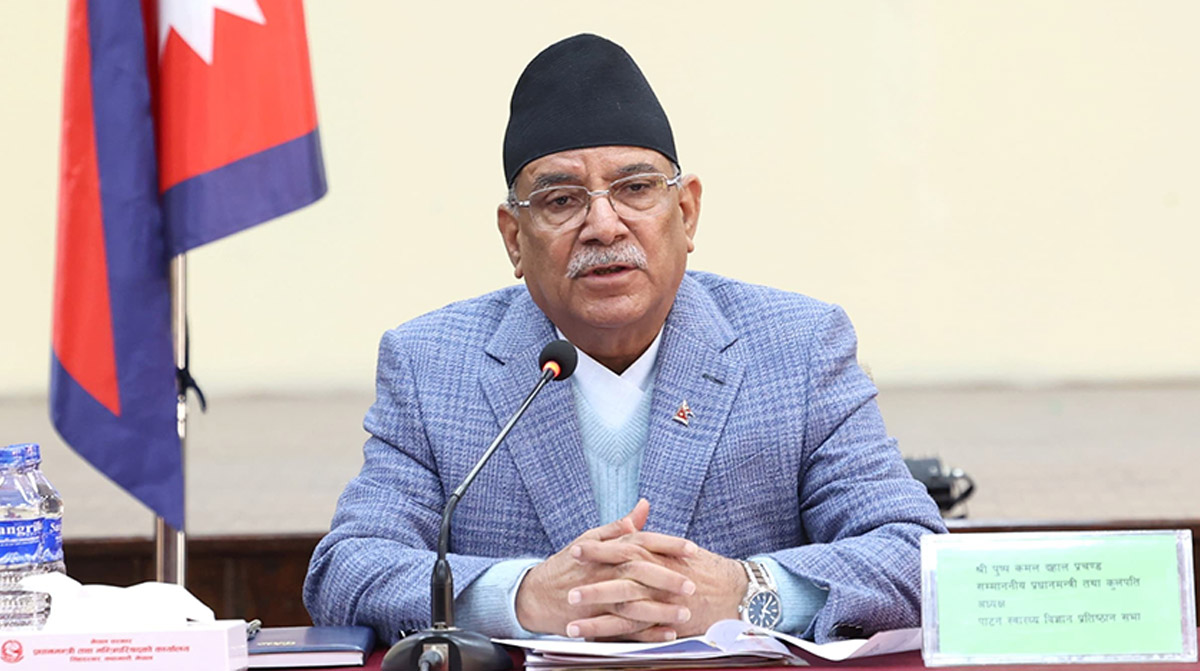 ‘स्वास्थ्य बीमालाई अझ प्रभावकारी बनाउनुपर्छ’