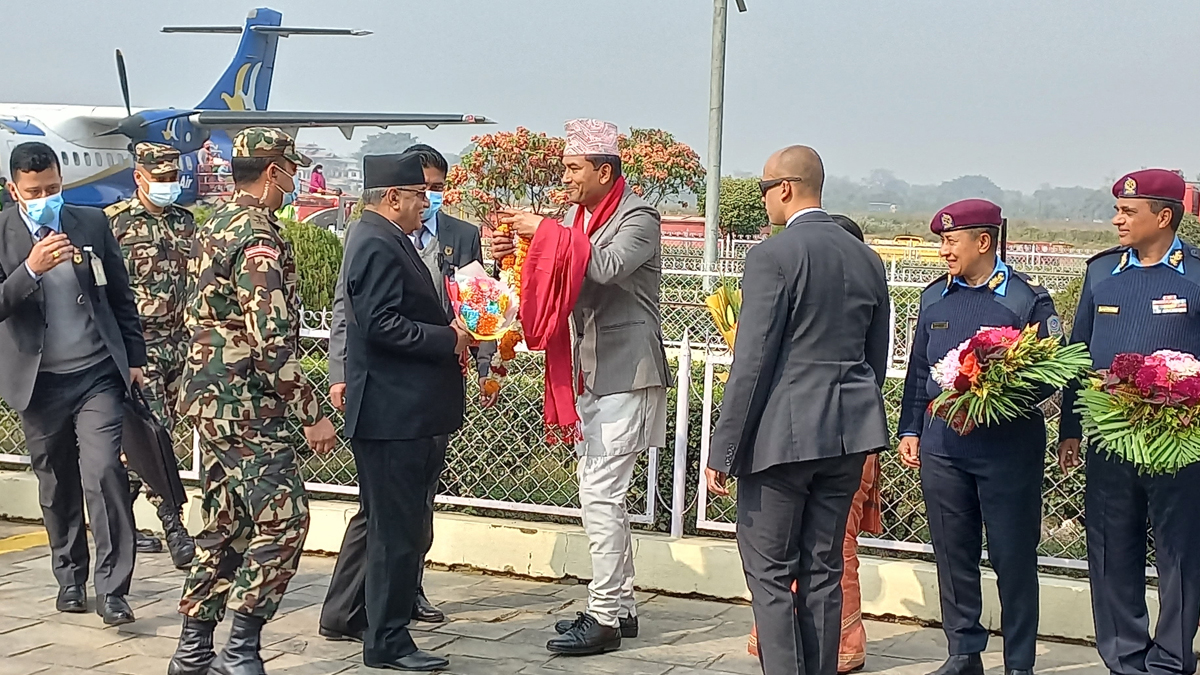 प्रधानमन्त्री दाहाल चितवनमा