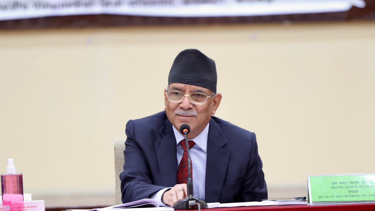 चितवन राष्ट्रिय निकुञ्जको मध्यवर्ती क्षेत्रका बासिन्दाको समस्या सम्बोधन हुन्छ : प्रधानमन्त्री
