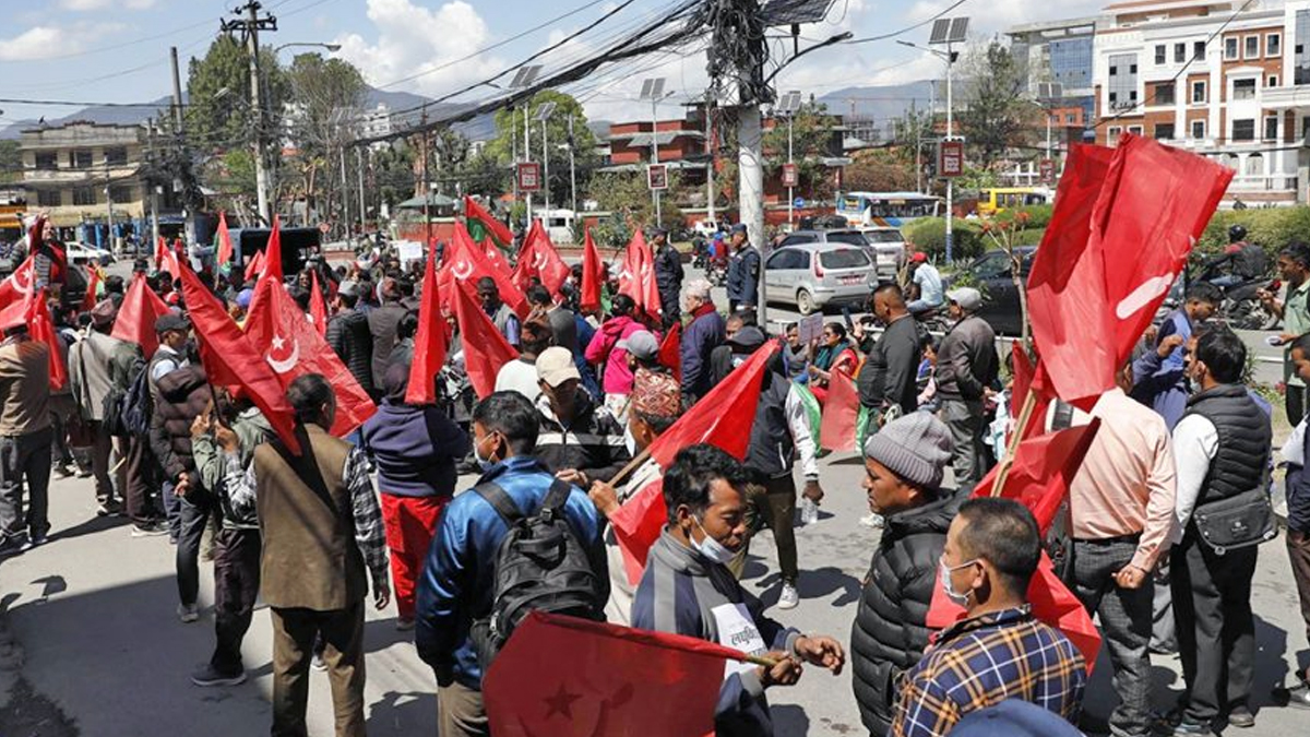 ६ कम्युनिस्ट पार्टीका किसान संगठनद्वारा माइतीघरमा प्रदर्शन