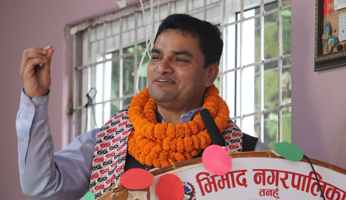 तीन तहको सरकारको समन्वयबाट समृद्धि : स्वास्थ्यमन्त्री पौडेल