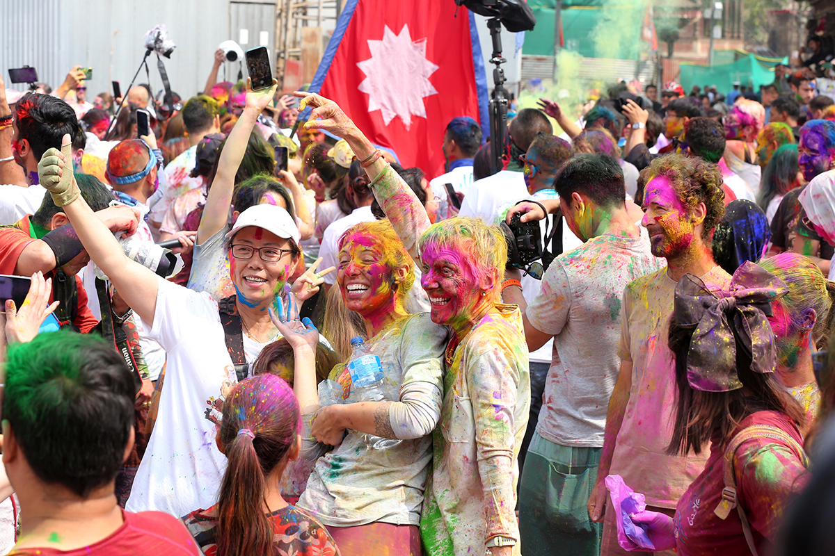 pro_Ktm_Holi100-1711266007.jpg