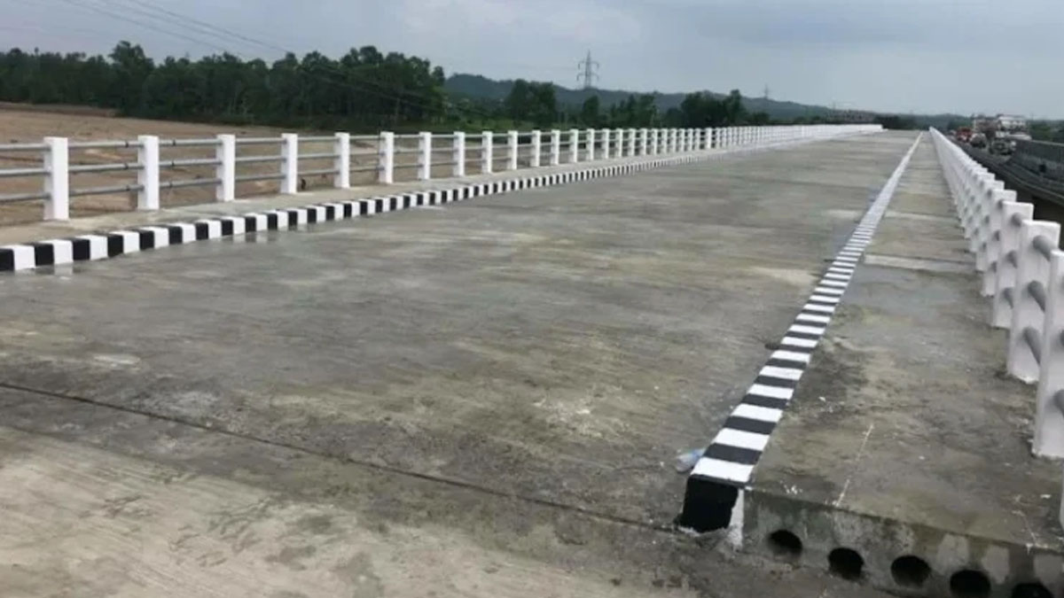 १७ वर्षपछि बन्यो रतुवा खोलामा पक्की पुल