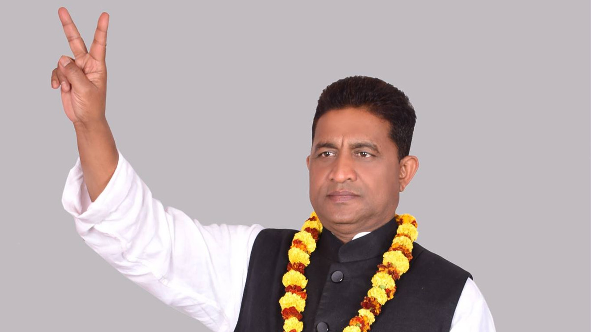 तेस्रो पटक संसद प्रवेश गर्दै महासेठ