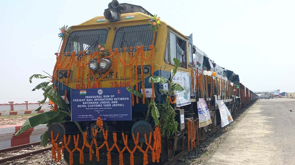 दाहाल-मोदीले उद्घाटन गरेको कार्गो रेल विराटनगर आइपुग्यो