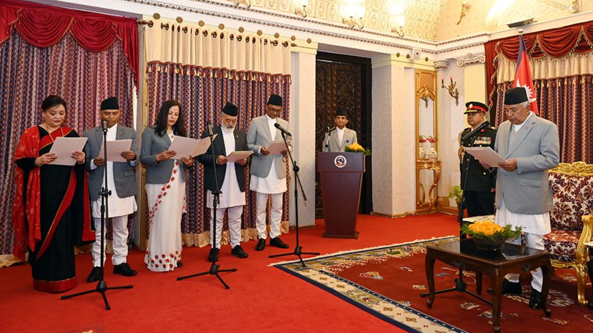 पाँच देशका नवनियुक्त राजदुतले लिए समक्ष सपथ 