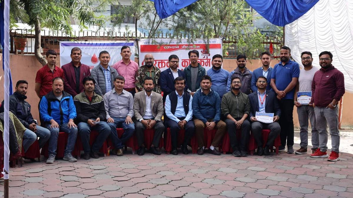 रगत अभावलाई सहयोग गर्न इन्जिनियर्स एशोसियसनको रक्तदान कार्यक्रम 